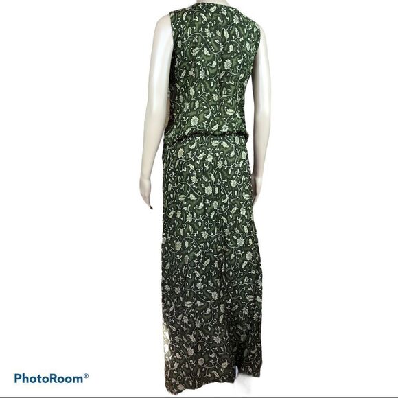 Jessica Sport vintage green sleeveless top and sarong skirt - Picture 7 of 9